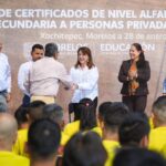 Margarita González entrega certificados educativos a personas privadas de libertad en Morelos