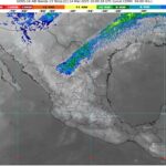 Frente frío y onda de calor afectan a México