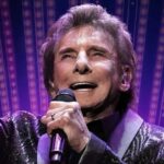 Cantante Barry Manilow, conocido por el éxito ‘Copacabana’, revela que tiene cáncer de pulmón; pospone conciertos